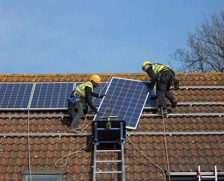 material hoist for solar industry