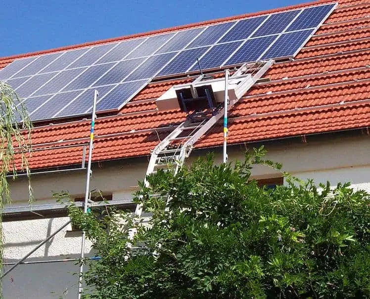 Ladder lift for solar Sydney