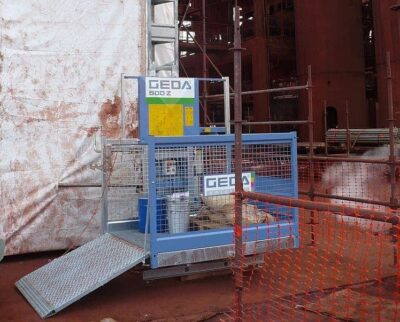 500kg Double Barrow Material Hoist Hire | CHS Australia