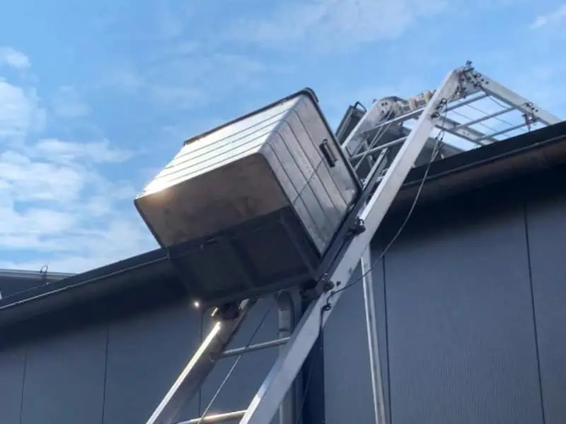 How Can Power Ladder Rental Boost Site Productivity and Safety?