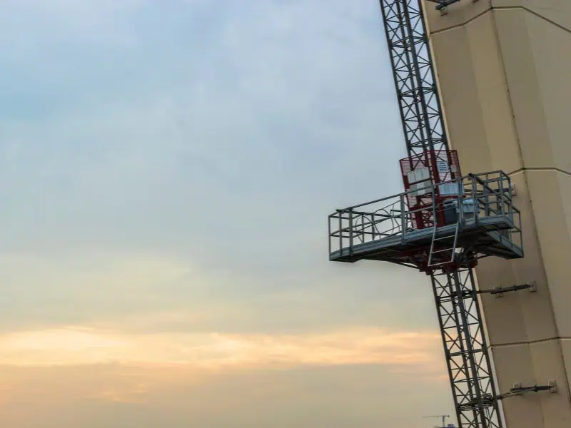When Is Hiring a Builder Hoist More Cost-Effective?