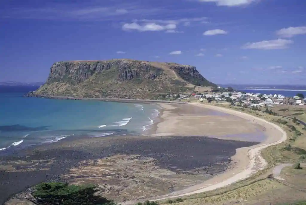 Small Town image | Conveying & Hoisting Solutions